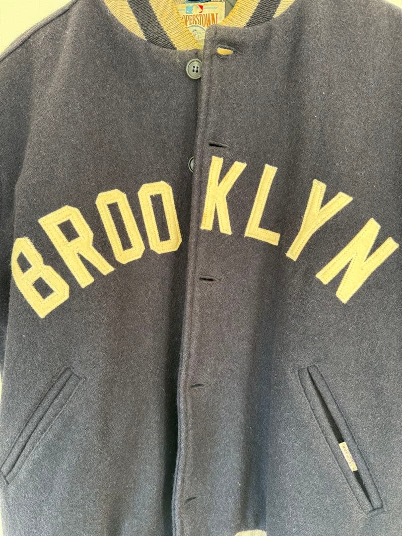 Mitchell & Ness Brooklyn スタジャン