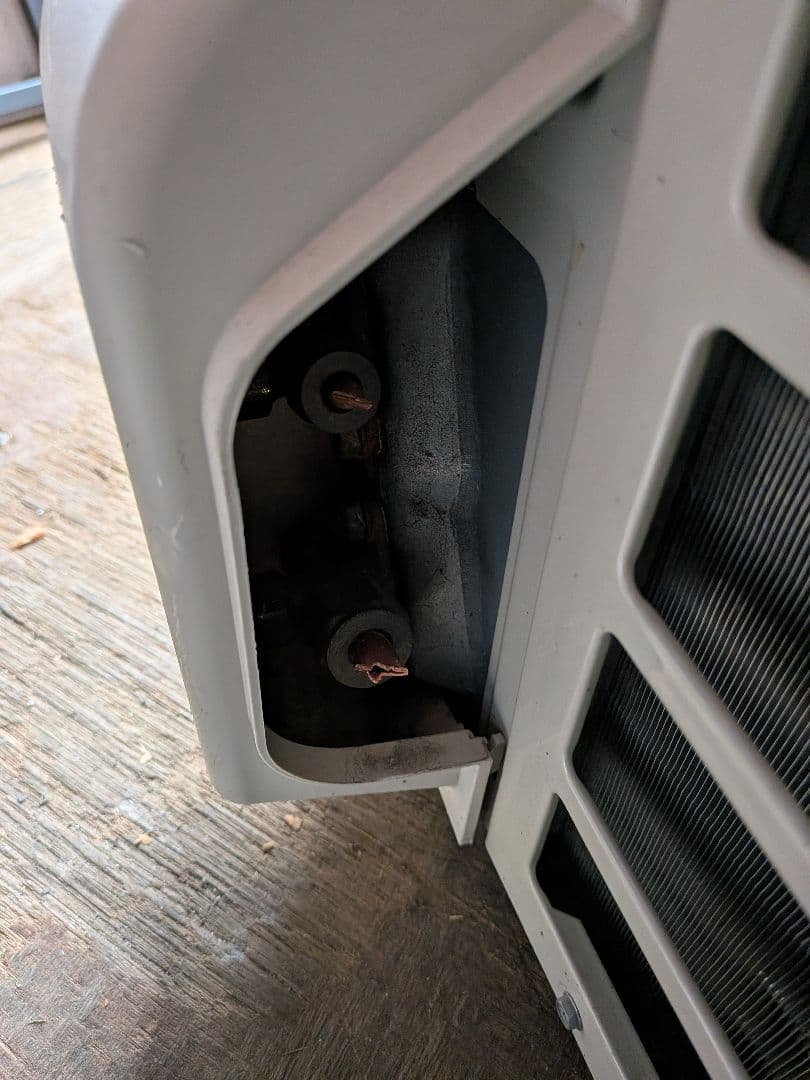 シャープ AY-R56D2プラズマクラスターエアコン 15畳~23畳用 23年製