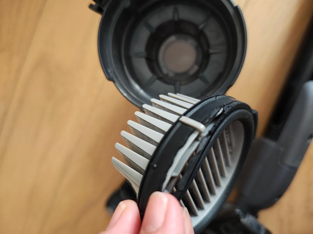 東芝★VC-CLW32★2023年製★バッテリーの状態良好★6