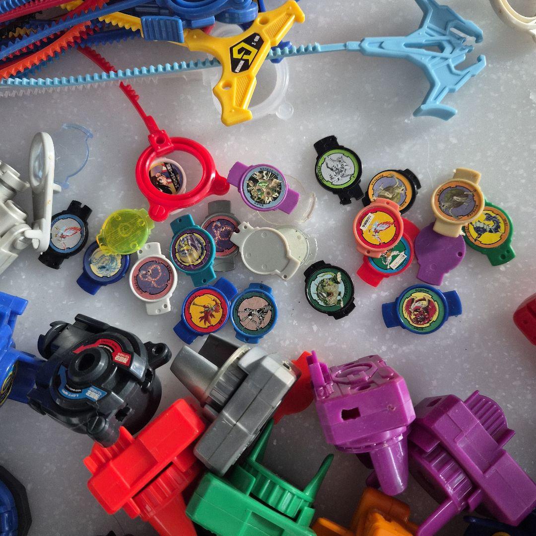 ベイブレード まとめ売り 大量 セット 初期？ 古いもの 色々 ジャンク扱い