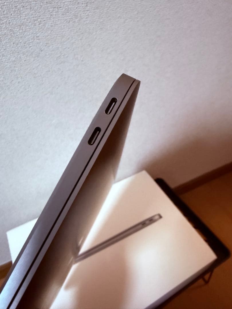 Apple M1 MacBook Air スペースグレー