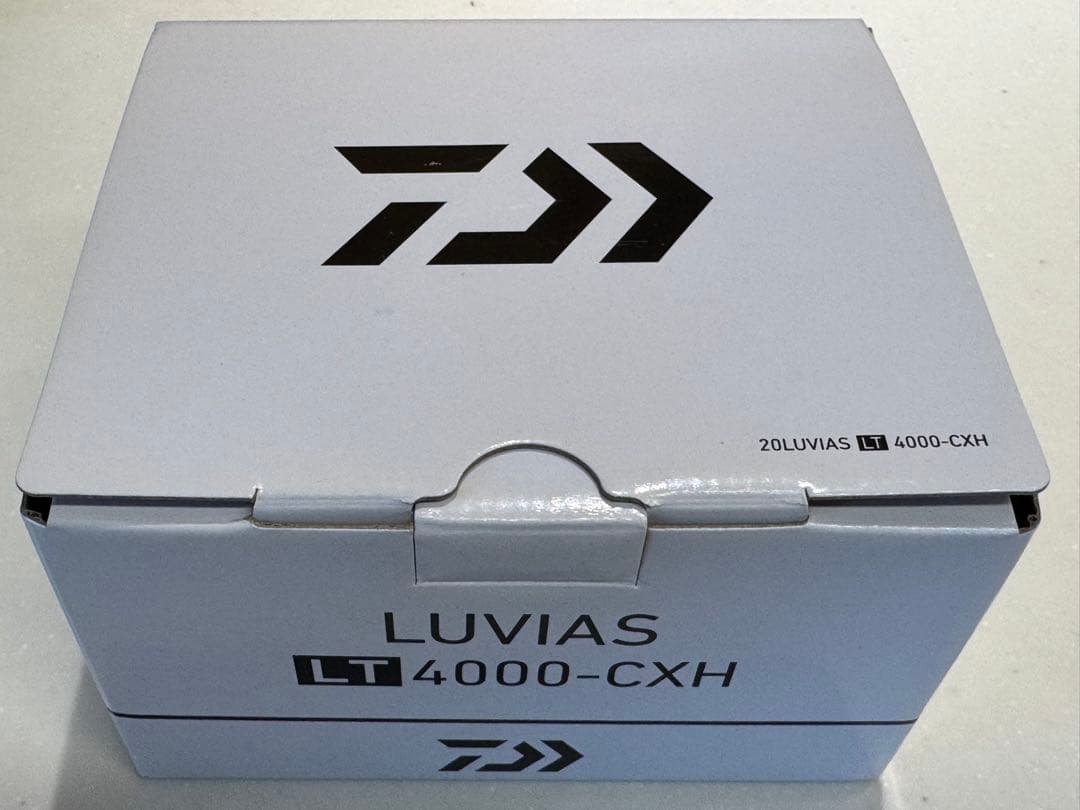DAIWA ルビアス(LUVIAS LT4000-CXH)