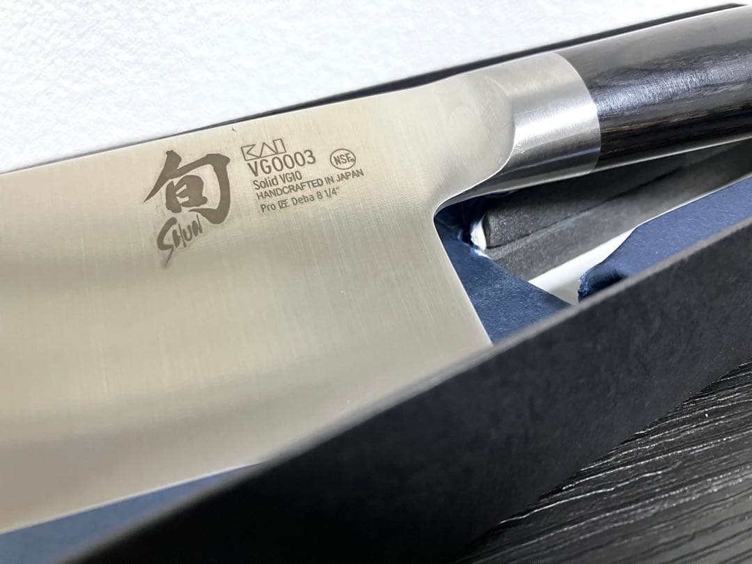 貝印 DM-1761 旬 Pro 匠 出刃包丁 210mm VG0003