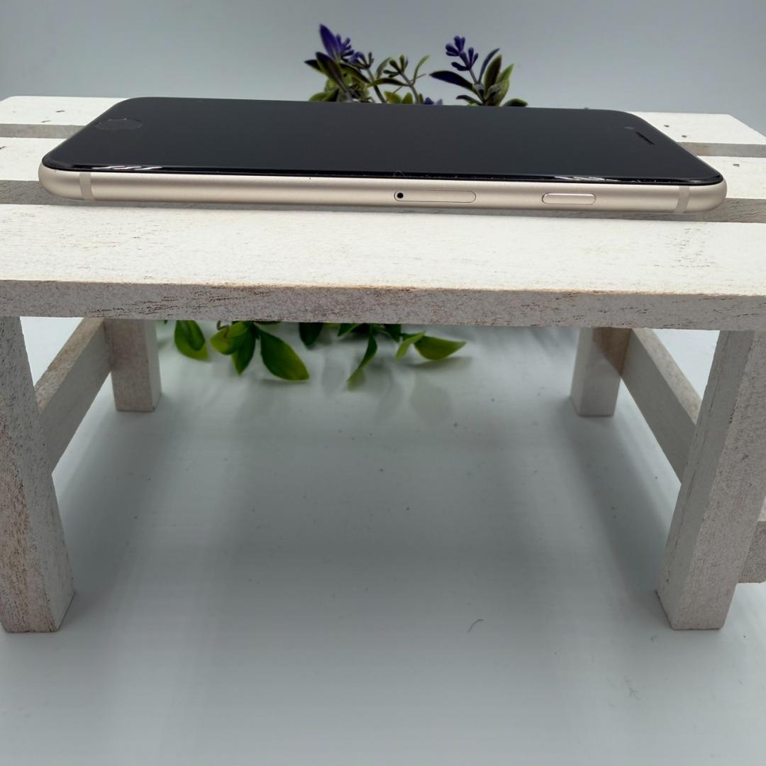 iPhone SE第3世代 64GB スターライト 408