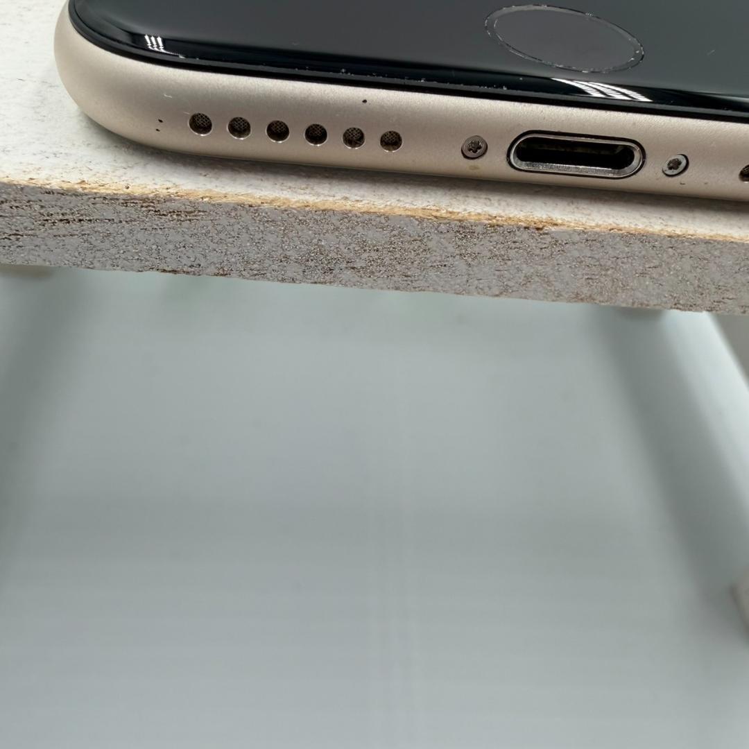 iPhone SE第3世代 64GB スターライト 408