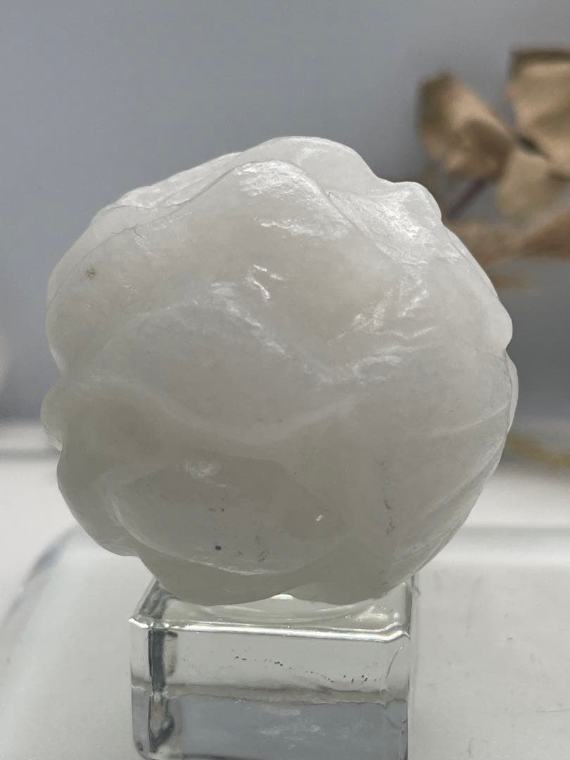 ポンポン様9【1859】九尾裏蝶々彫りスフィア アラバスター