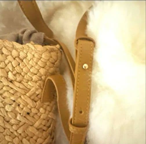 大人気！LOEWEかごバッグ