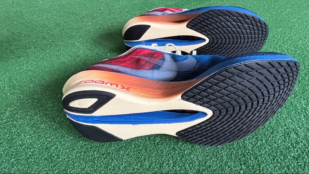 NIKE Nike ヴェイパーフライ4