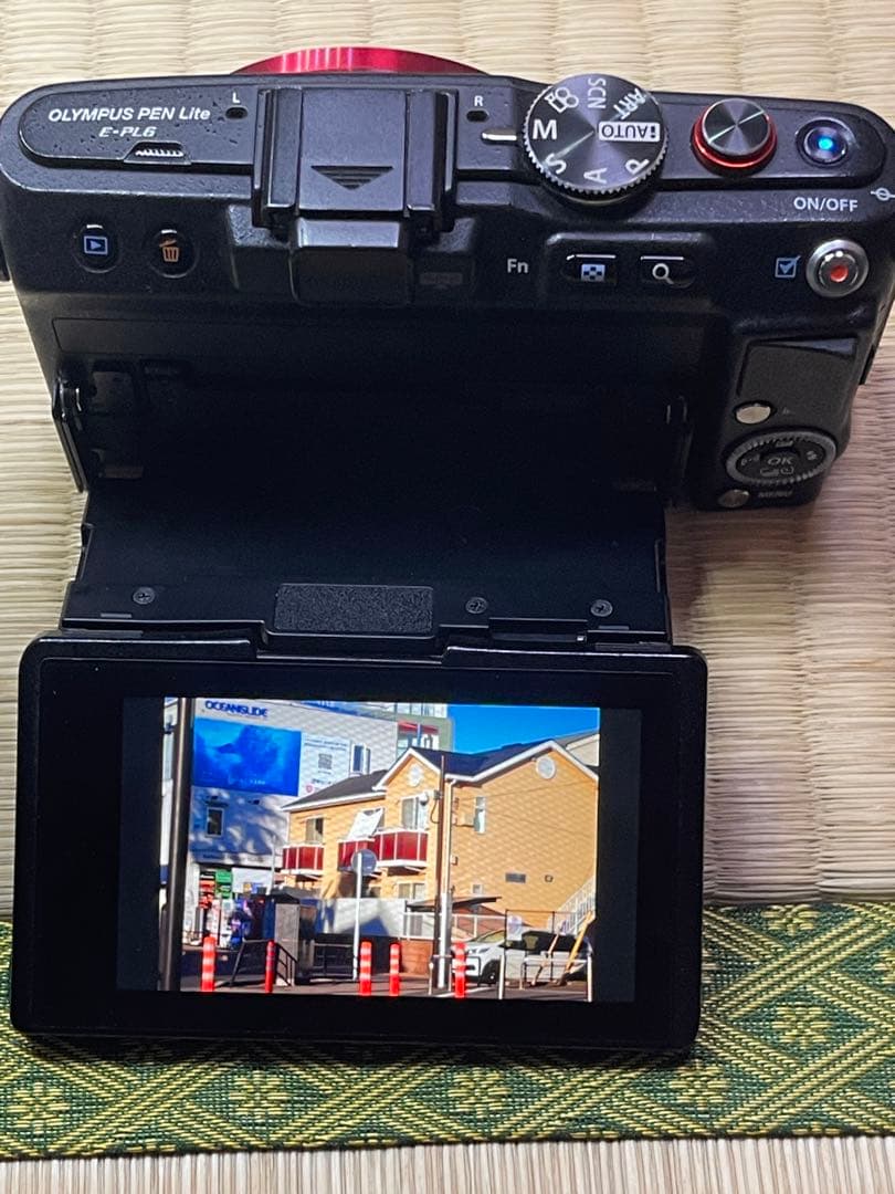 OLYMPUS PENLITE E-PL6 ボディ本体