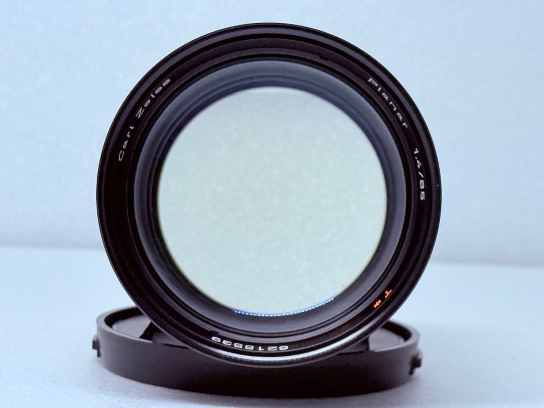 Carl Zeiss Planar T* F1.4 85mm アダプタ付 作例有
