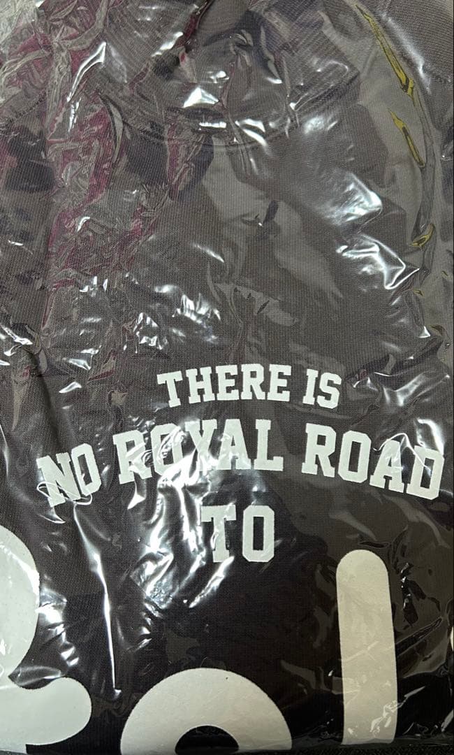 8gshootゴルフメッセージ入り黒シャツ