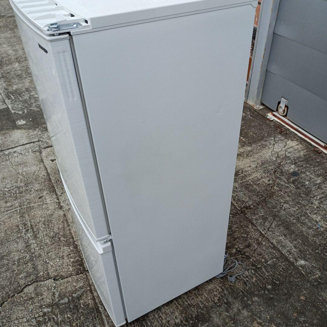 SHARP シャープ 冷蔵庫 SJ-D14F-W 2020年製 137L