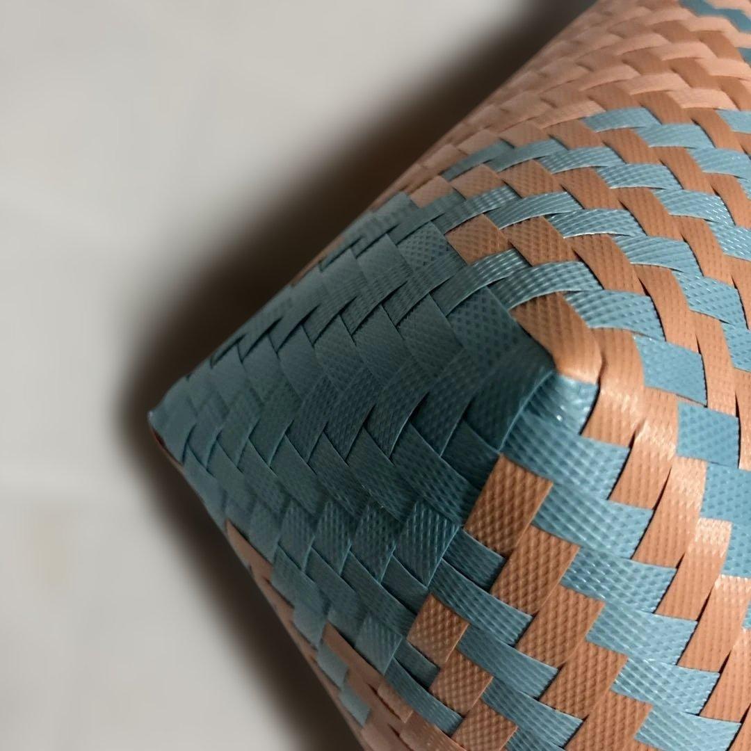 メケアリサ　メケアリバッグmサイズ