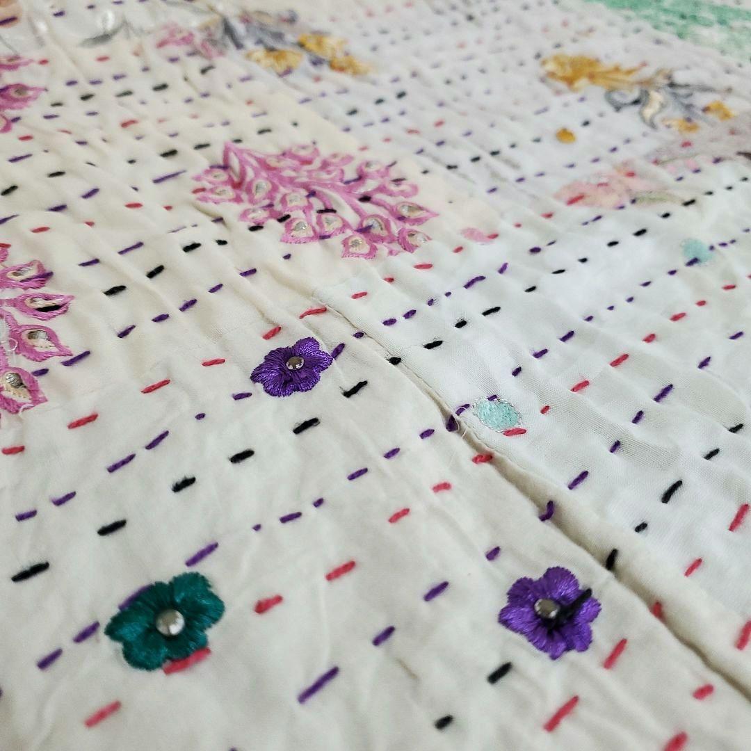 パッチワーク刺繍マルチカバー　ラリーキルト　シングルベッドh