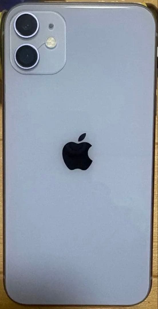 iPhone 11 256GBバッテリー100%SIMロックなし