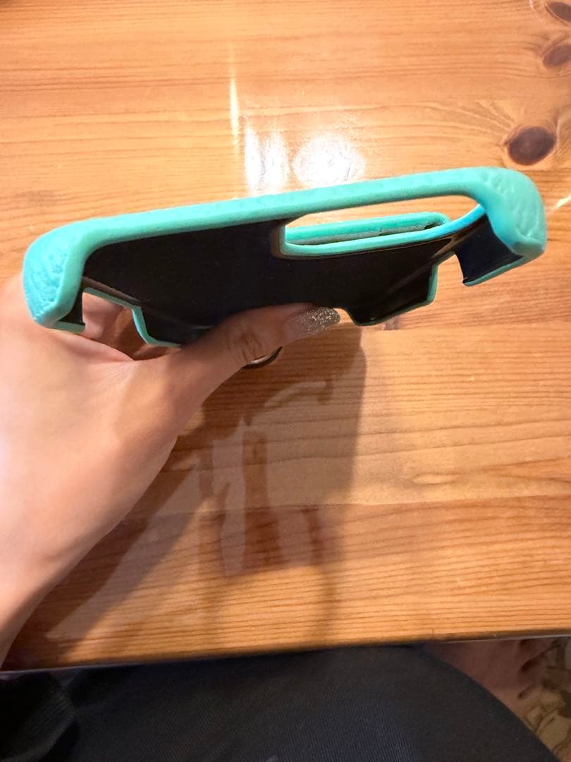 鈴木亜美さん愛用 iPhone15ケース他3点セット 箱袋なし