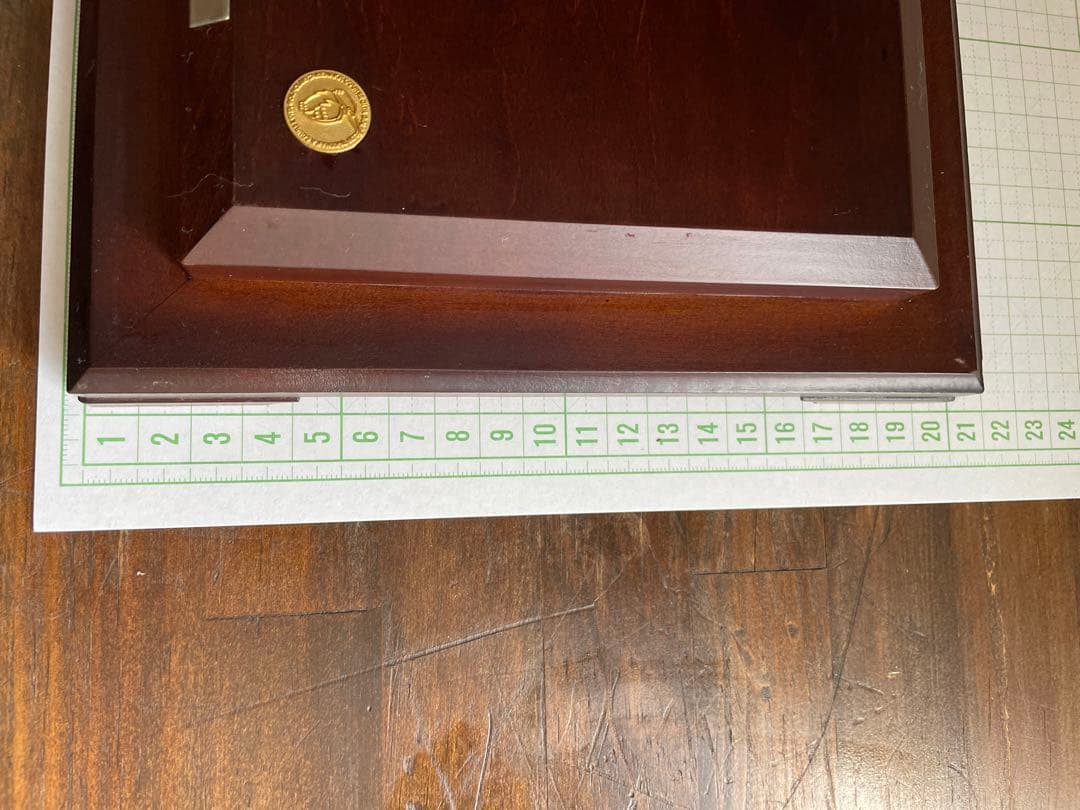 ブロンズ　ゴルフトロフィー　ガラスケース