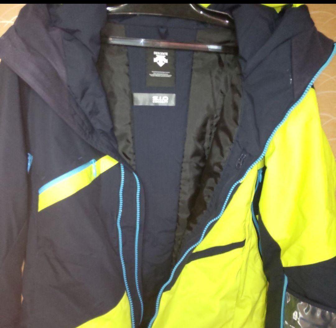 タグ無し未使用保管品 DESCENT デサント ウエア上下