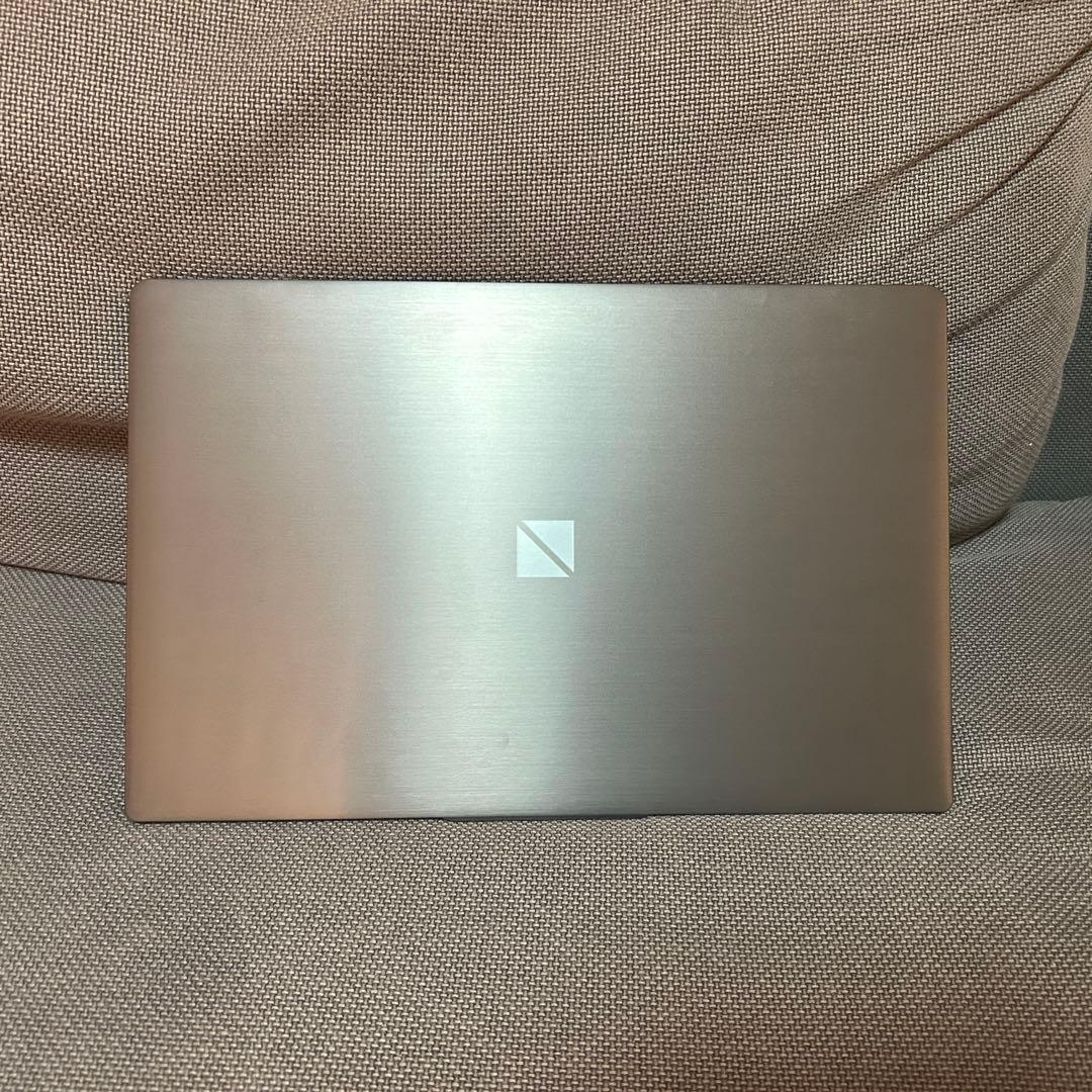 新品 NEC ノートパソコン LAVIE Direct N15 Slim