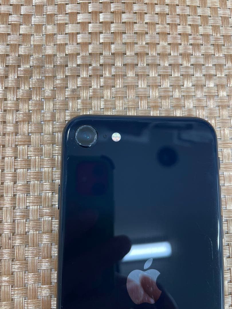 iPhone SE 第3世代128 GB ミッドナイトSIMフリー【5445】