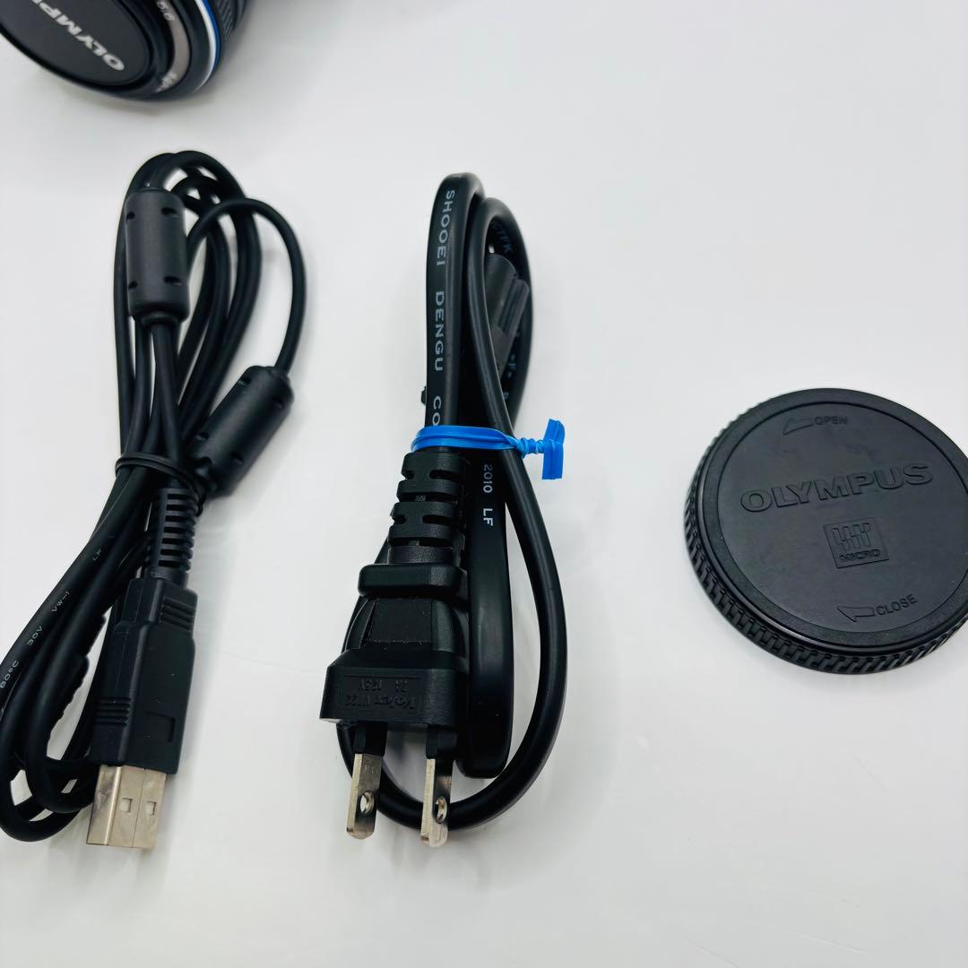 【美品】オリンパス ペン ライト E-PL1ミラーレス レンズキット