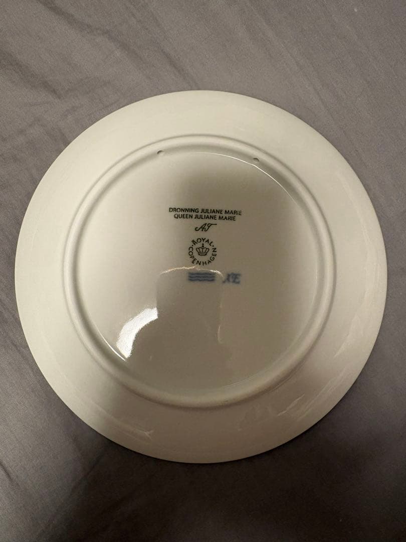 ロイヤルコペンハーゲン 2025年 イヤープレート