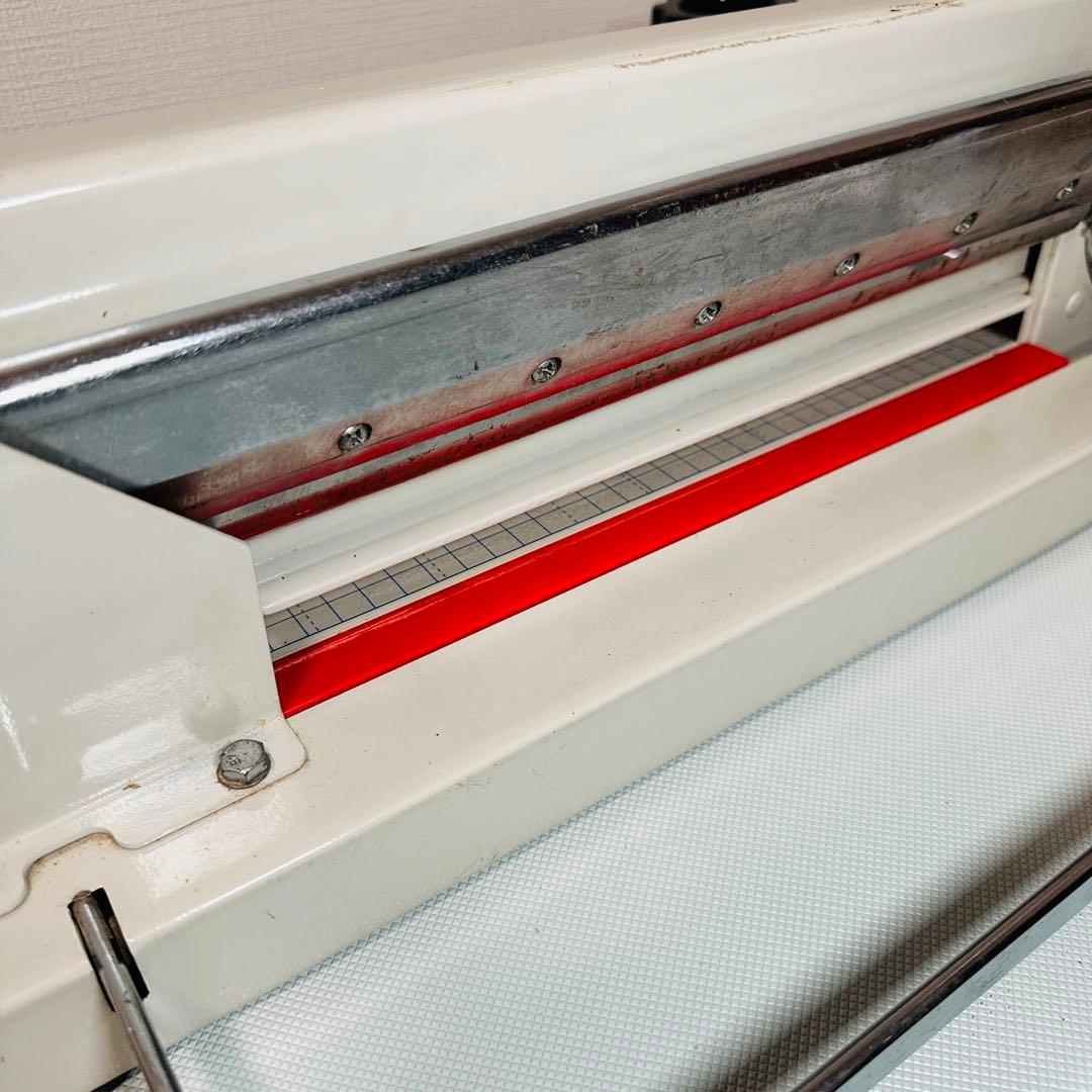 業務用 ペーパーカッター 裁断機 断裁機 大型 A4