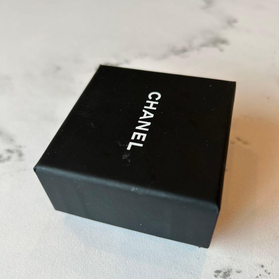 シャネル　ピアス　パール　ラインストーン　片方　片耳　キャッチ無し