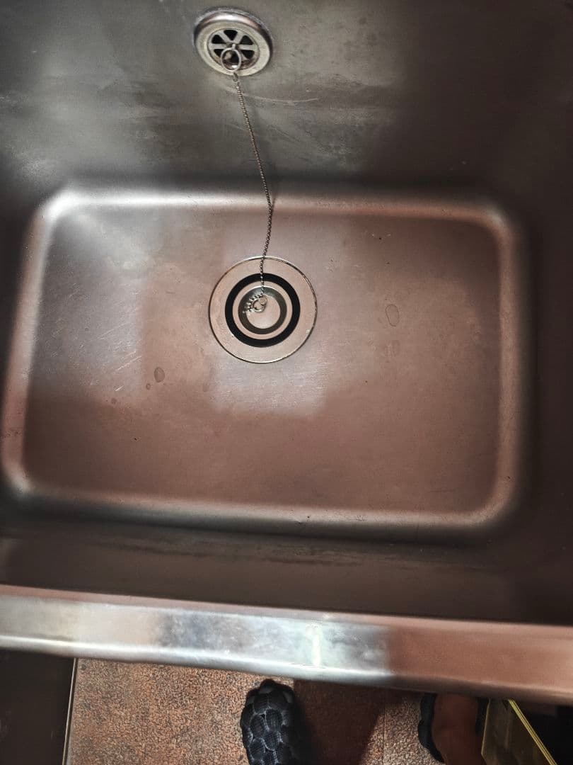 ステンレスシンク 下部棚付き東京都福生市の出品になります、引き取りのみ