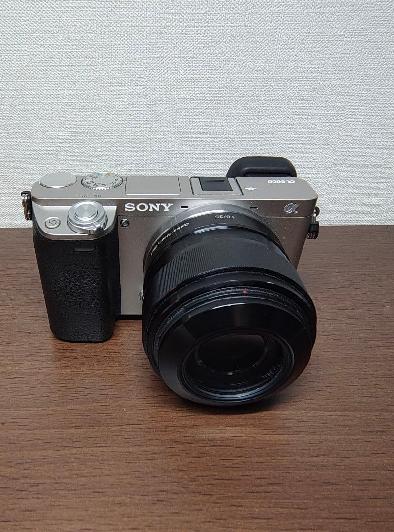 【brown】SONY α6000 ボディ　SEL35F18 レンズ