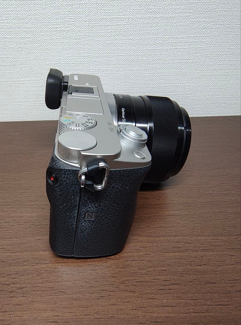 【brown】SONY α6000 ボディ　SEL35F18 レンズ