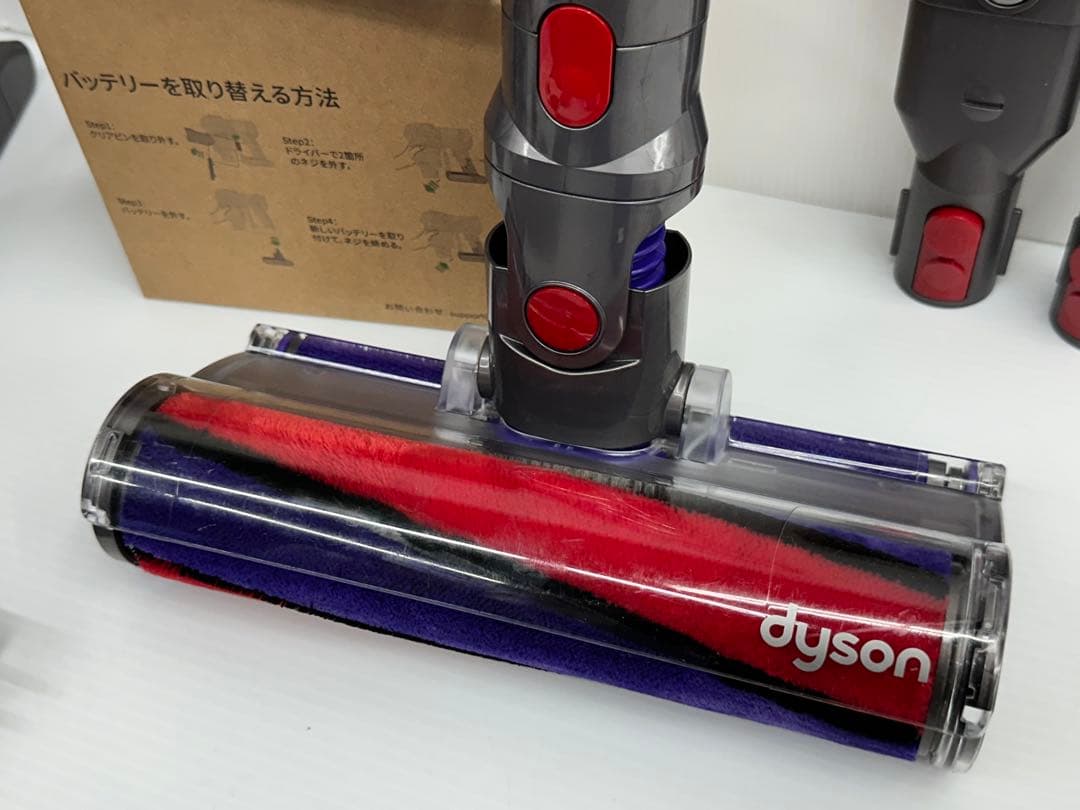 美品　ダイソン　掃除機　SV11 v7 slim 動作保証品　新品バッテリー付き