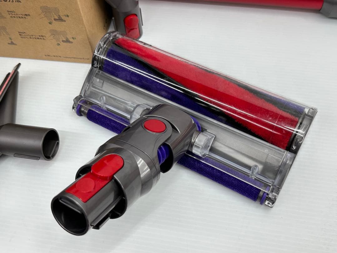 美品　ダイソン　掃除機　SV11 v7 slim 動作保証品　新品バッテリー付き