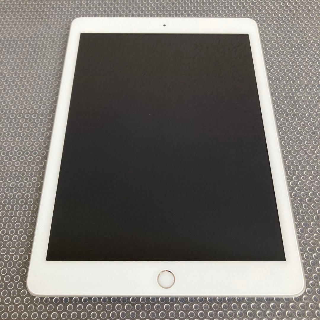 838【早い者勝ち】電池ほぼ新品☆iPad6第6世代 32GB WIFIモデル☆
