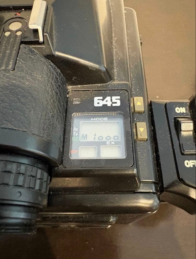 ジャンク品　通電確認済みPENTAX645 一眼レフ　中判カメラ　フィルカメラ