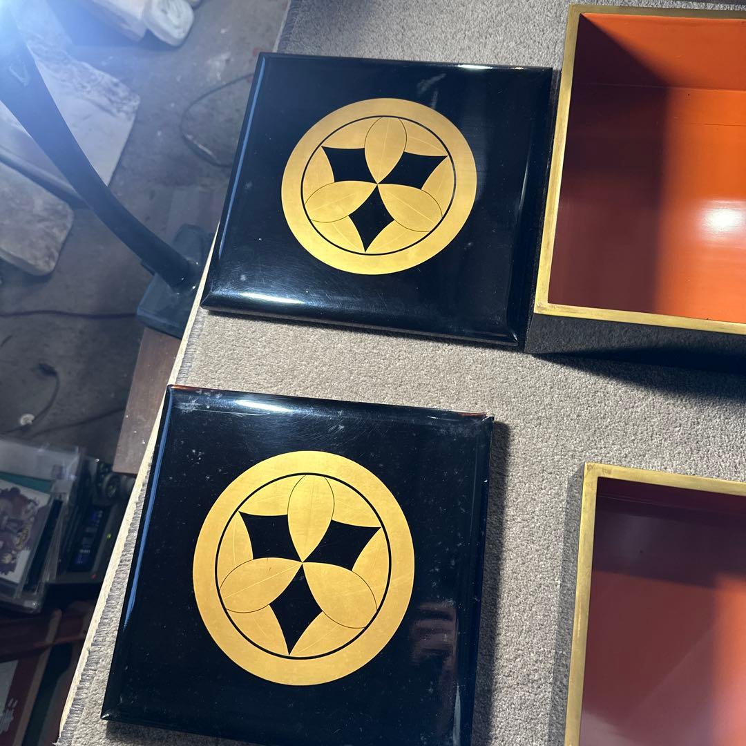 旧家 輪島塗 五段黒重箱 御膳付き 家紋 丸に九枚笹 時代漆器 アンティーク