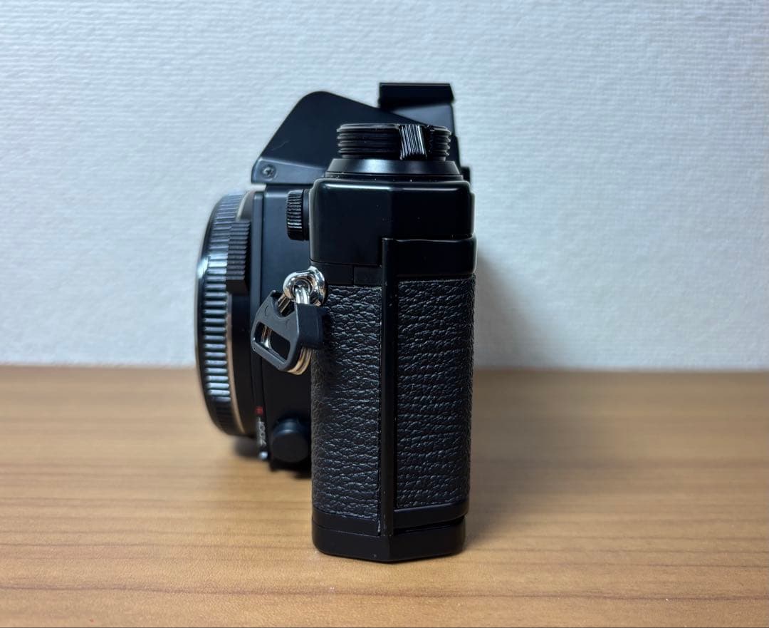 OLYMPUS OM-2SPブラック フィルム一眼レフカメラ