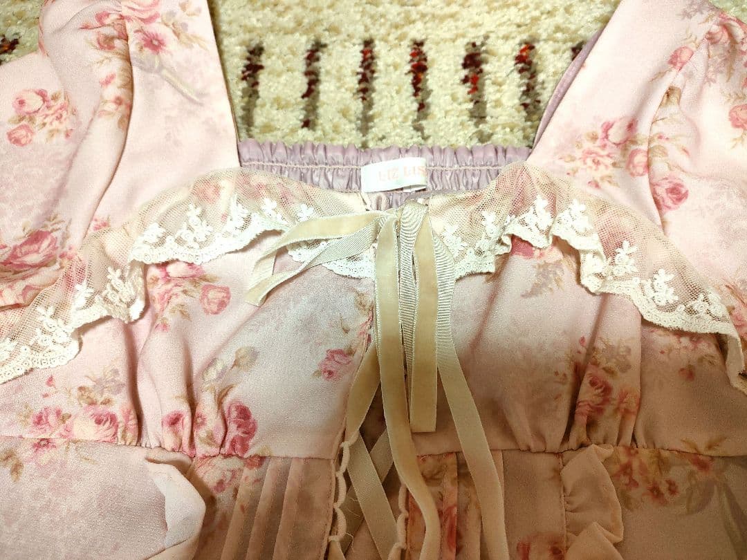 最終値下げ! 【希少】LIZLISA 平成 花柄ワンピース