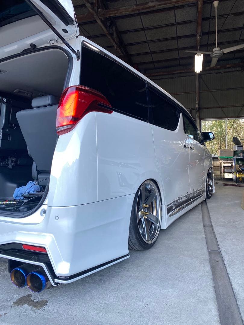 フロントのみ　イデアル、エアサス、アルファード、ベェルファイア