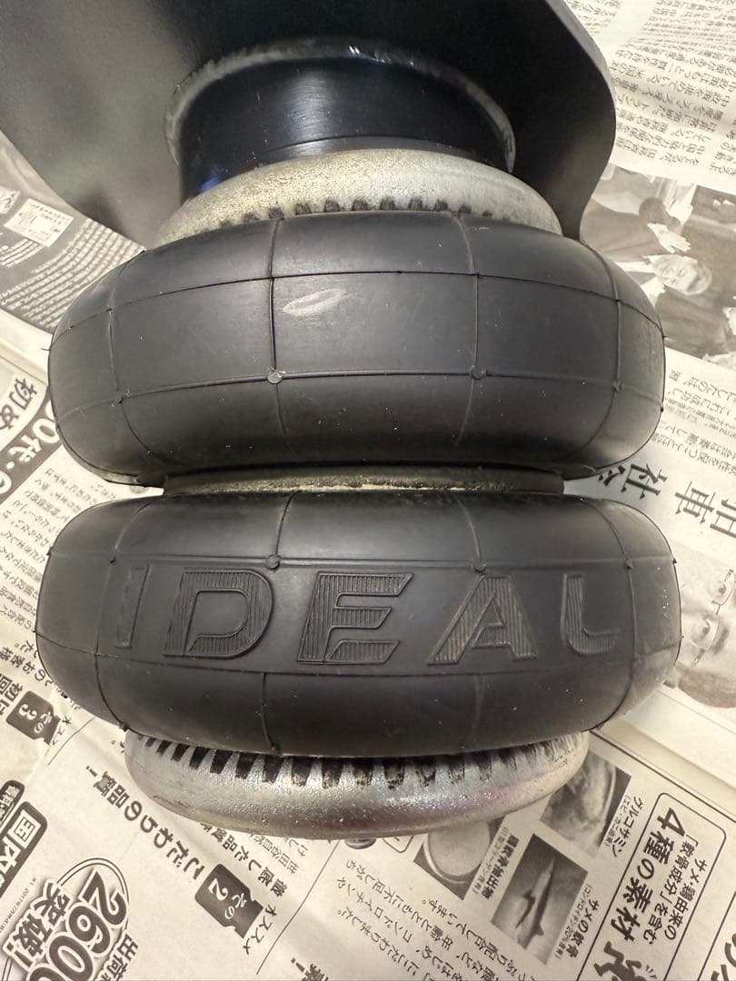 フロントのみ　イデアル、エアサス、アルファード、ベェルファイア