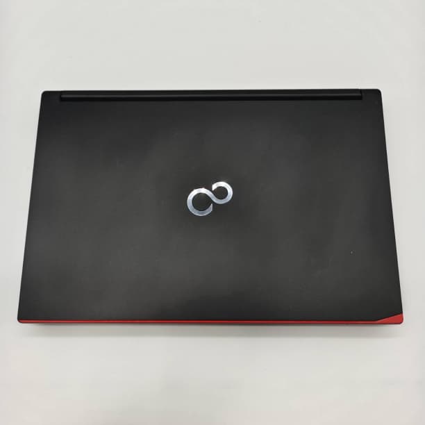 バッテリ◎ フルHD 15 富士通 i7-7600U SSD256GB オフィス