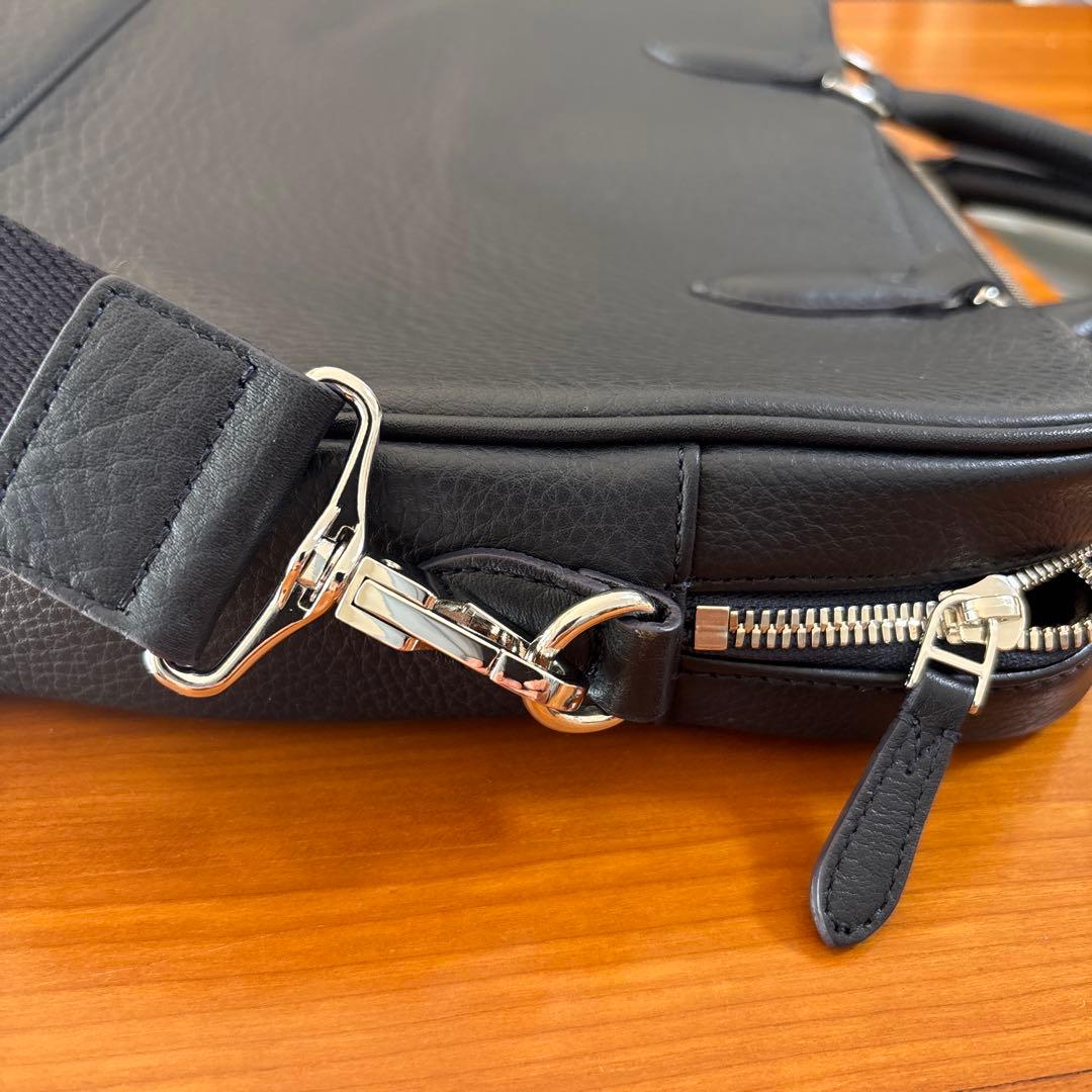 ネイビーレザー ビジネスバッグ