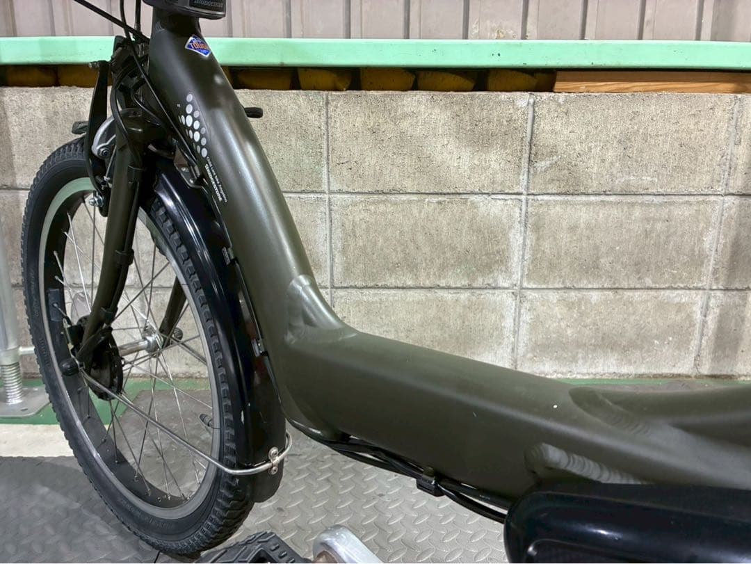 №8688 電動自転車　ブリヂストン　アンジェリーノ　20インチ カーキ