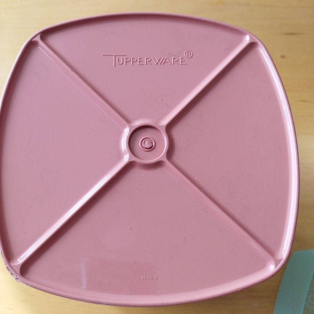 未使用　タッパーウェア　マキシクィーンデコレーター1個 タッパー2個 セット