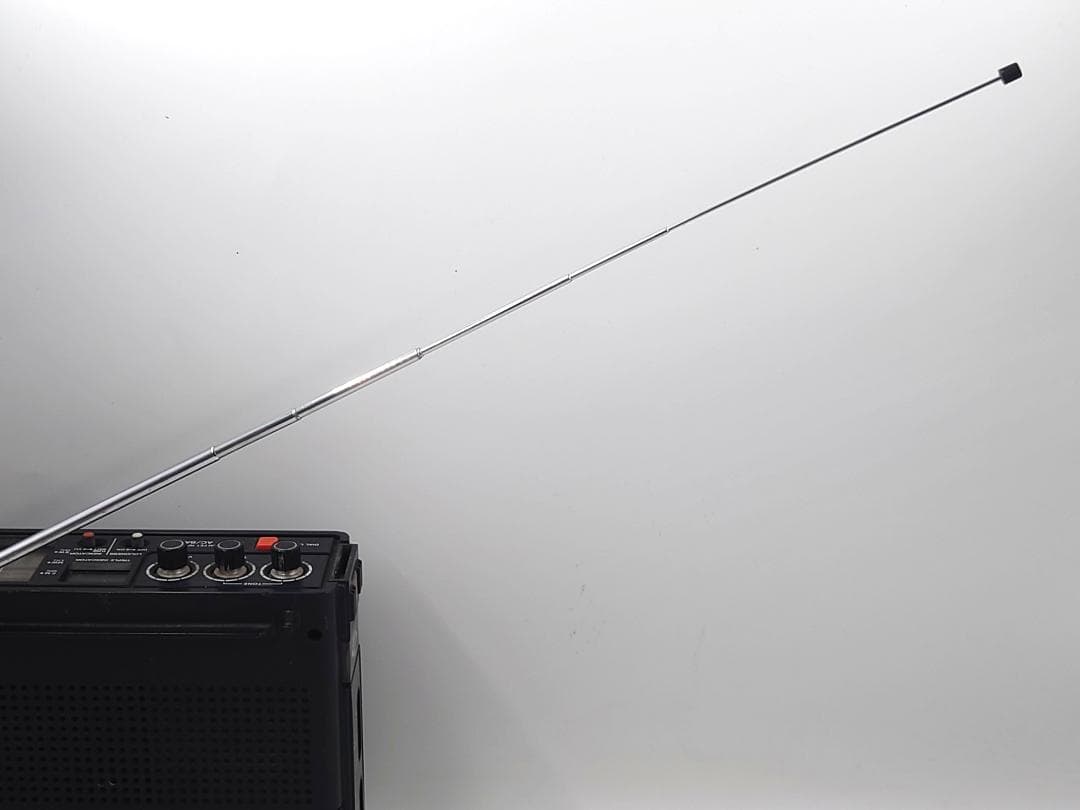 【ジャンク】 ナショナル BCLラジオ クーガー RF-888 COUGAR