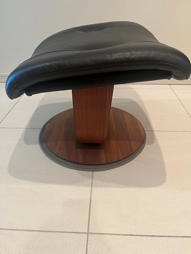 ☆お買い得☆カリモク THE FIRST RU73モデル ＋専用オットマン