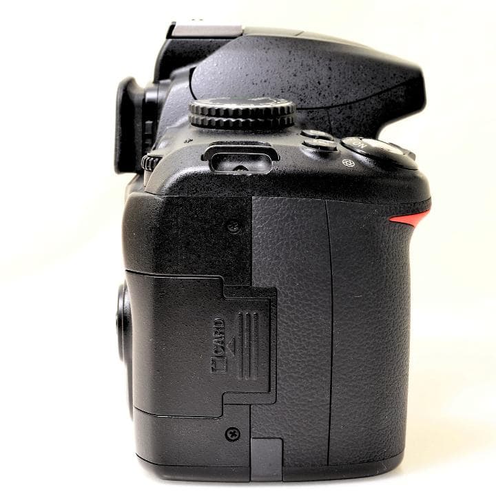 ♡Nikon D3000♡初心者安心♡スマホに転送♡付属品多数♡最初の一眼レフ♡