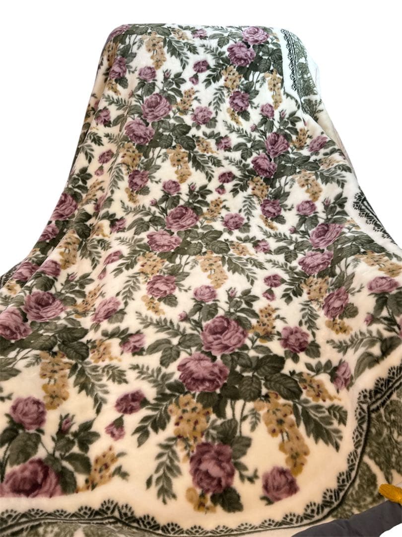 新品　日本製　アクリル　花柄　毛布　シングルサイズ180x230cm