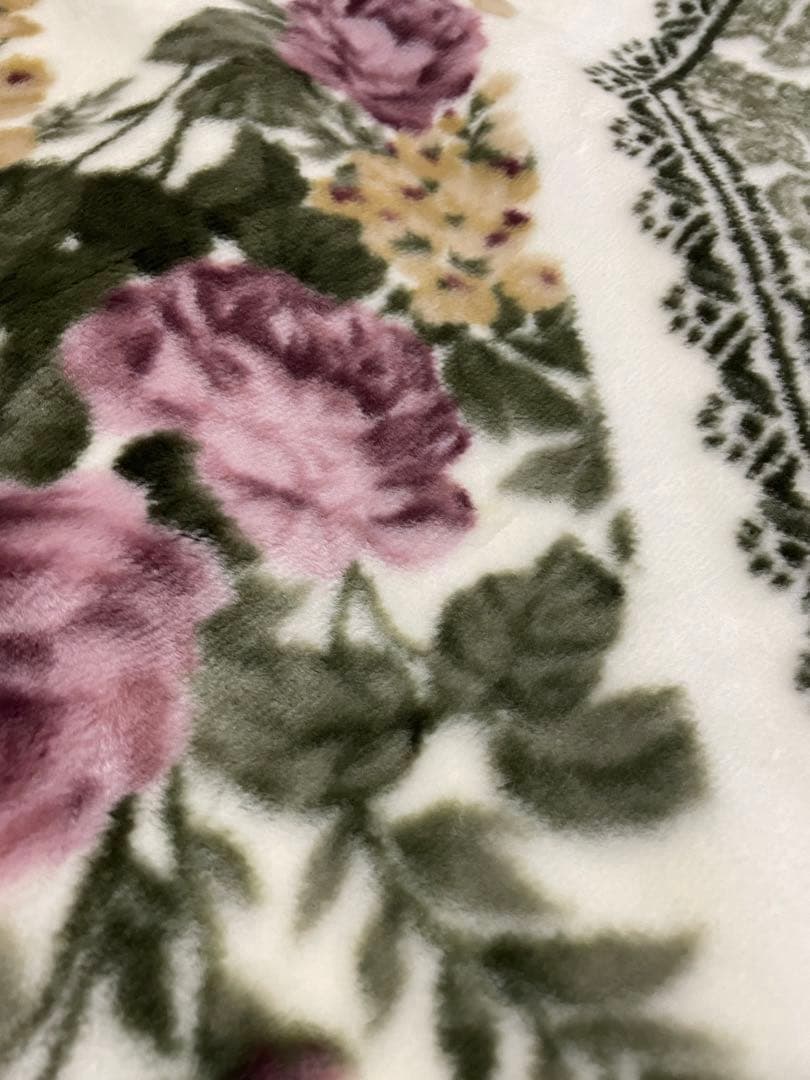 新品　日本製　アクリル　花柄　毛布　シングルサイズ180x230cm