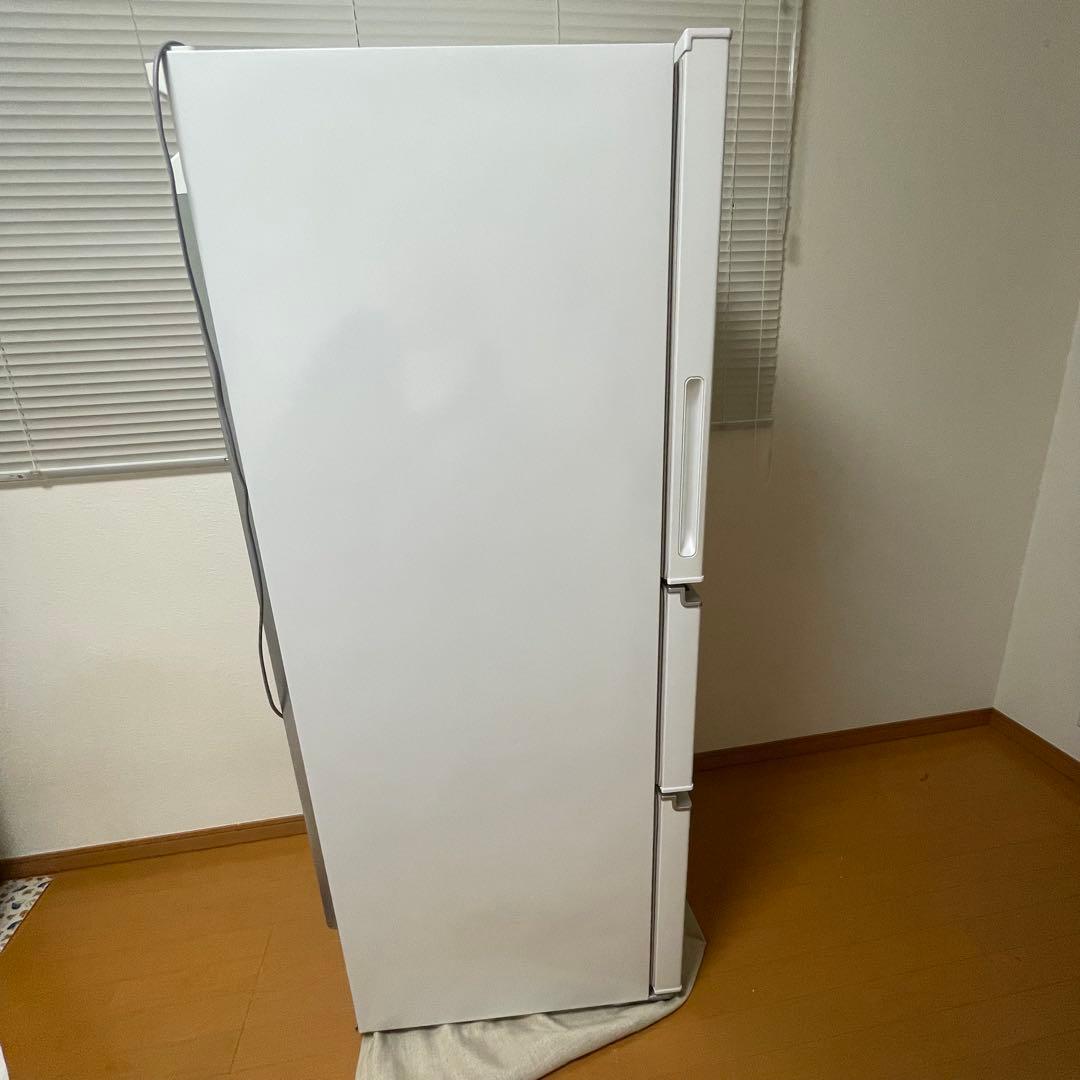 2020年製　ハイセンス 3ドア冷蔵庫 HR-D2801W